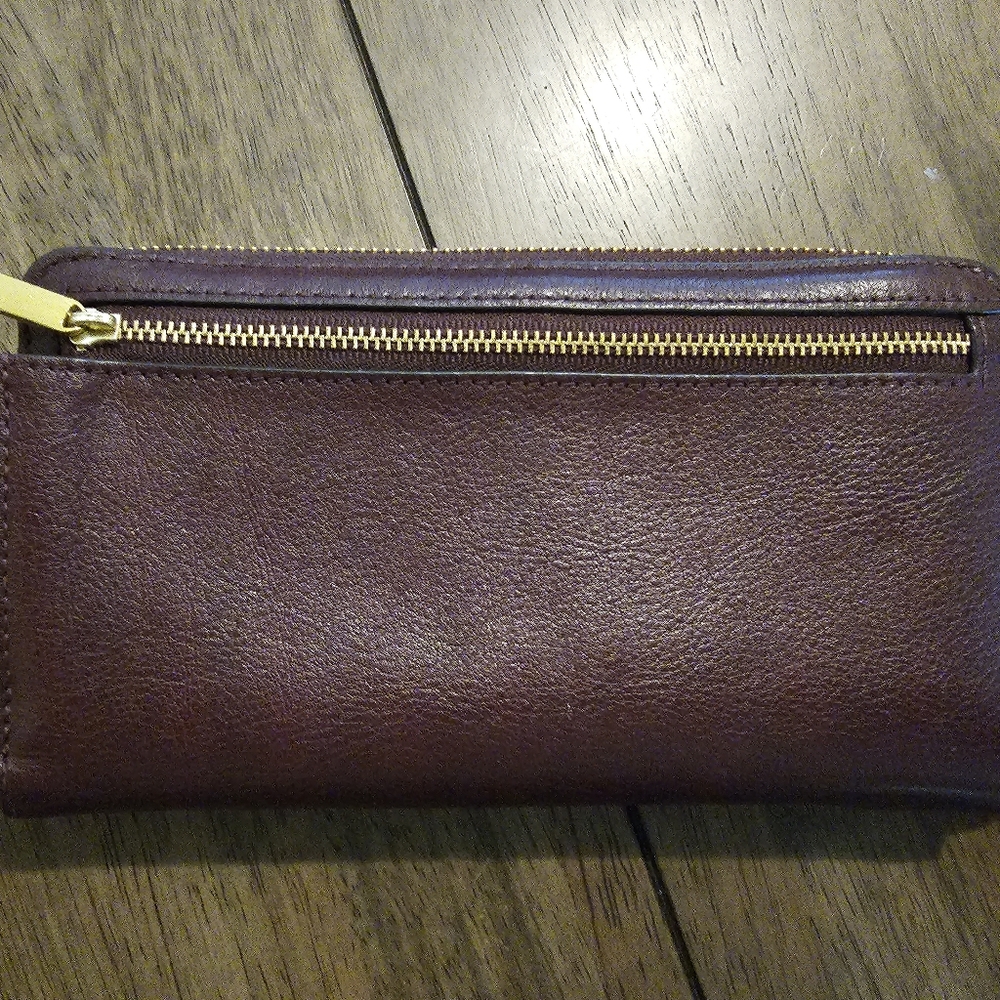 Fossil Wallet - Picture 2 of 3